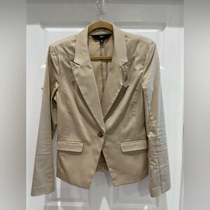 Tan Women's Blazer, size 12 , looking for a new home